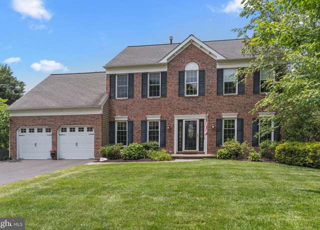 Property at 1432 Ivy Cir, Jamison, PA 18929, 4 beds, 2.5 baths