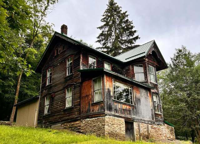 Property at 472 Zion Rd, Irvona, PA 16656, 3 beds, 1 bath