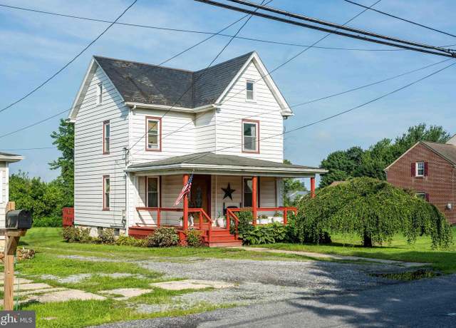 Property at 166 Cochran St, Cochranville, PA 19330, 3 beds, 1.5 baths