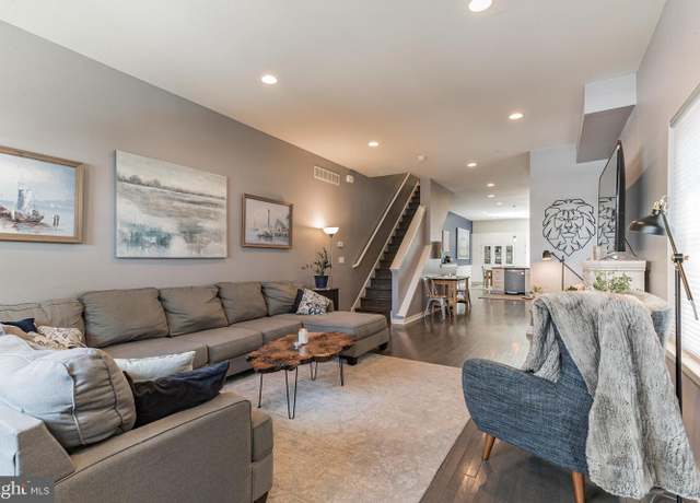 Property at 429 N 41st St, Philadelphia, PA 19104, 5 beds, 4.5 baths