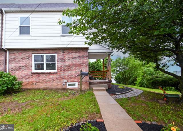 Property at 650 Windsor St, York, PA 17403, 3 beds, 1 bath