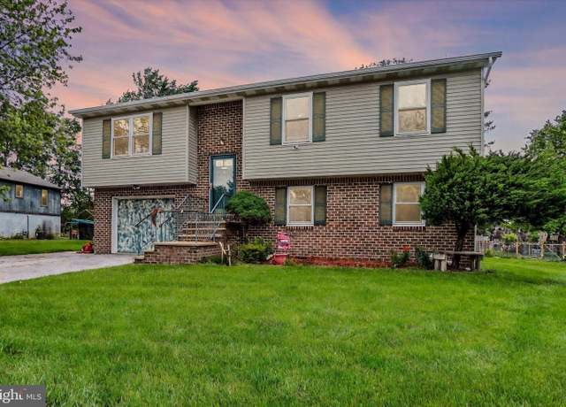 Property at 3111 Jessica Rd, Dover, PA 17315, 3 beds, 2 baths