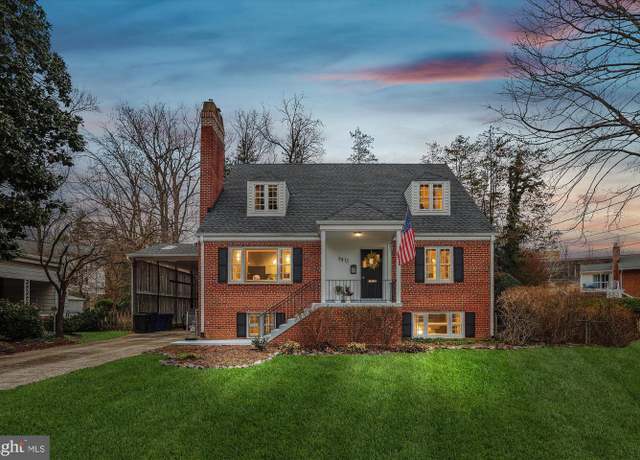 Property at 5413 Williamsburg Blvd, Arlington, VA 22207, 6 beds, 3 baths