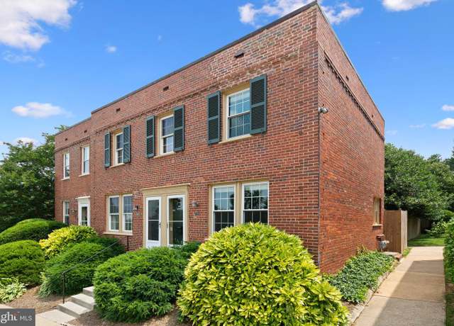 Property at 1600 S Barton St #744, Arlington, VA 22204, 2 beds, 1 bath