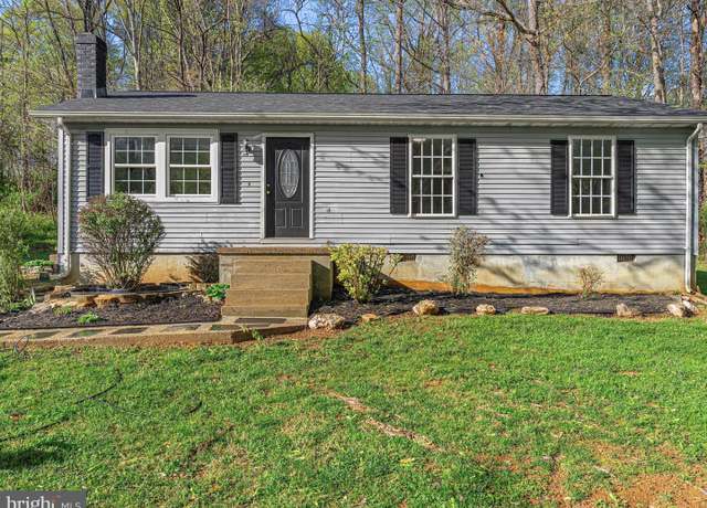 Property at 8386 Pinn Turn, Warrenton, VA 20186, 3 beds, 1 bath