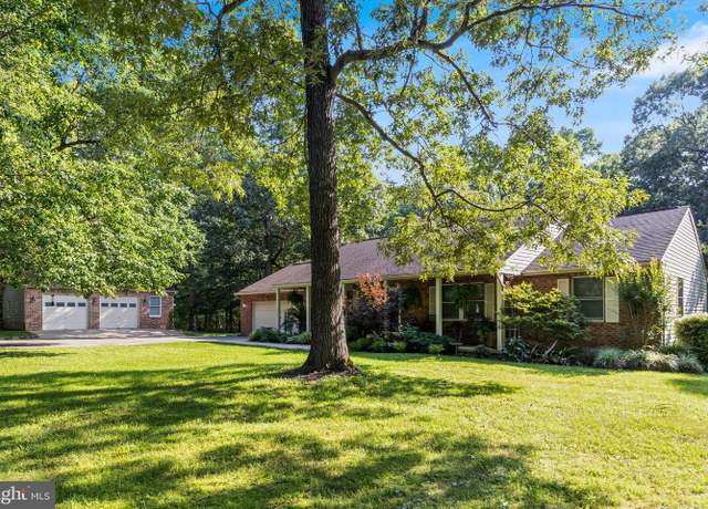 Property at 4550 Branchwood Pl, Waldorf, MD 20601, 4 beds, 3 baths