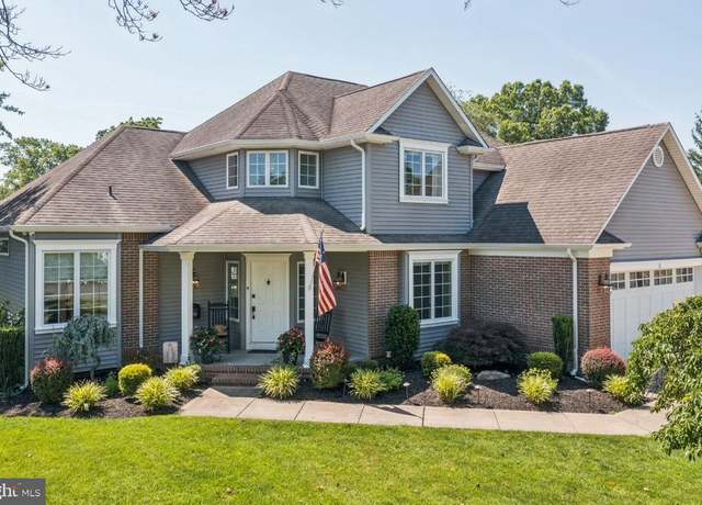 Property at 610 Passmore Ave, Hammonton, NJ 08037, 4 beds, 2.5 baths