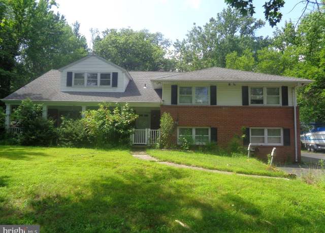 Property at 343 Tom Brown Rd, Moorestown, NJ 08057, 4 beds, 3.5 baths