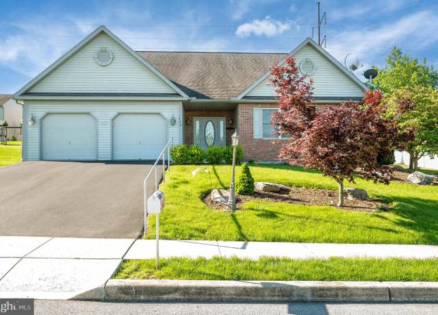 Property at 314 Valley Ct, Sinking Spring, PA 19608, 3 beds, 2 baths