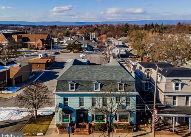 Property at 211 E King St, Shippensburg, PA 17257, 4 beds