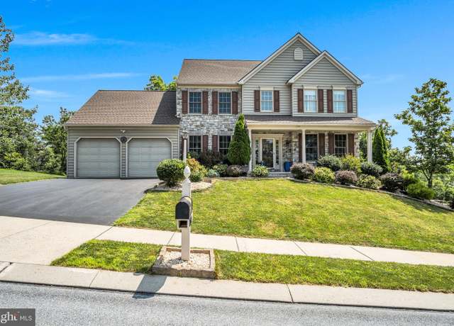 Property at 7030 Kendale Dr, Harrisburg, PA 17111, 4 beds, 2.5 baths