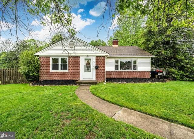 Property at 700 Walnut St, Royersford, PA 19468, 2 beds, 1 bath