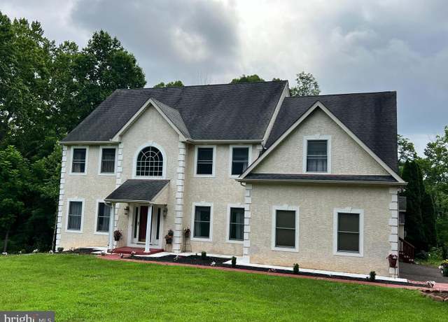 Property at 4 Donny Brook Way, Collegeville, PA 19426, 5 beds, 4.5 baths