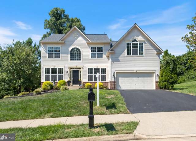 Property at 3318 Barnetts Crossing Pl, Triangle, VA 22172, 5 beds, 4.5 baths