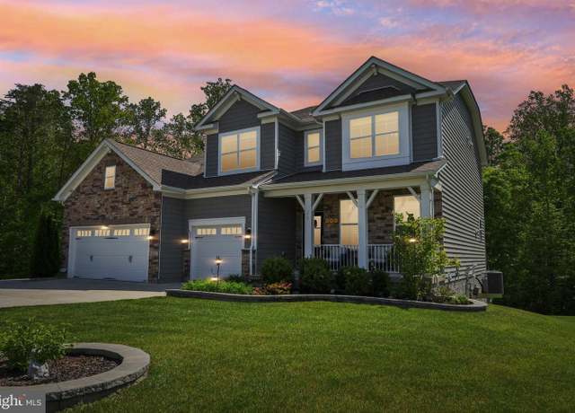 Property at 209 Elm St, Stafford, VA 22554, 6 beds, 4 baths