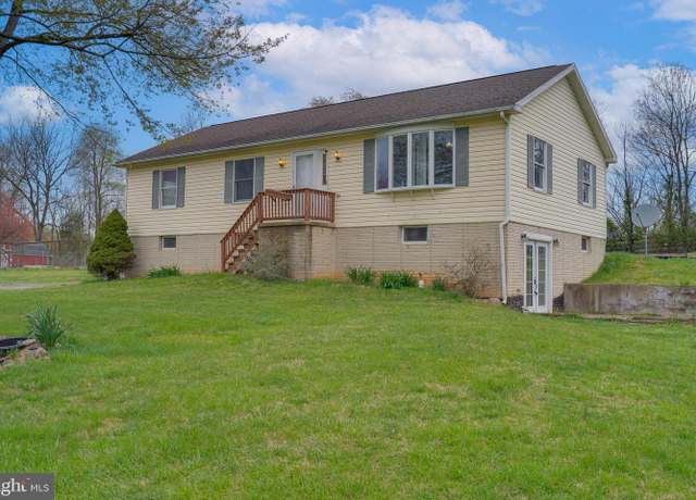 Property at 68 Marcum Ln, Harpers Ferry, WV 25425, 3 beds, 3 baths