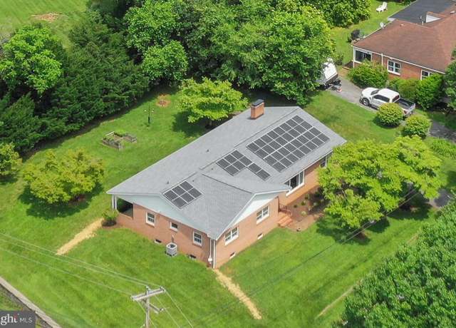 Property at 23 Fairmont Ave, Shepherdstown, WV 25443, 4 beds, 2 baths