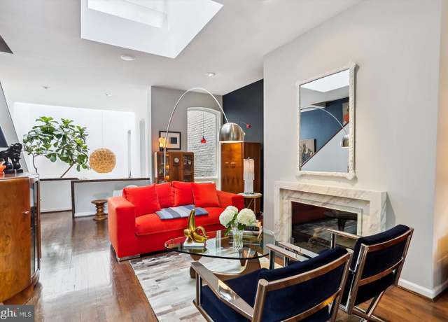 Property at 334 F St NE, Washington, DC 20002, 3 beds, 3 baths