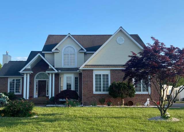 Property at 98 Charlies Ct, Felton, DE 19943, 4 beds, 2.5 baths