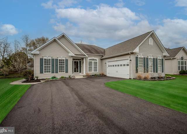 Property at 12 Reeping Way, Ocean View, DE 19970, 4 beds, 2.5 baths