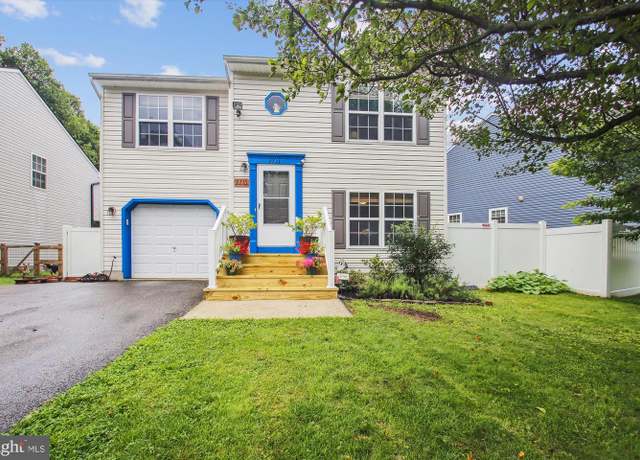 Property at 7713 West Dr, Glen Burnie, MD 21060, 3 beds, 2.5 baths
