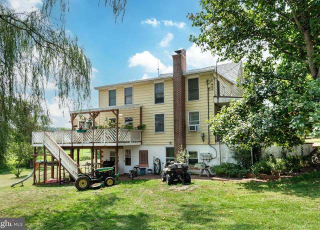 Property at 1845 Benson Rd, Westminster, MD 21158, 6 beds, 2.5 baths