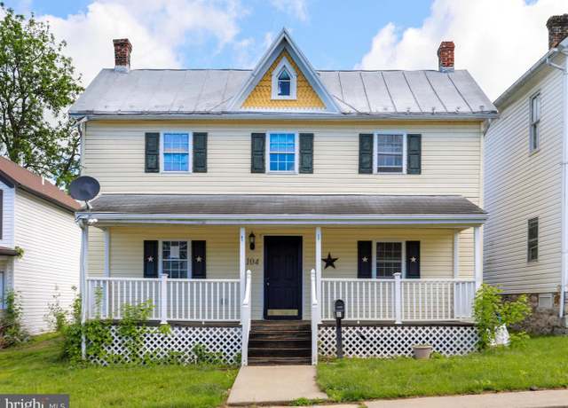 Property at 104 W High St, Hancock, MD 21750, 5 beds, 2.5 baths