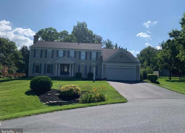 Property at 13009 Sturbridge Ct, Hagerstown, MD 21742, 5 beds, 3 baths