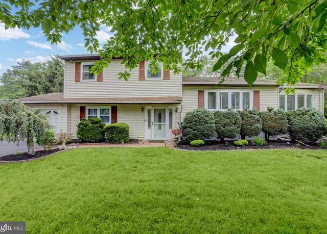 Property at 61 Rocky Brook Rd, Cranbury, NJ 08512, 3 beds, 2 baths