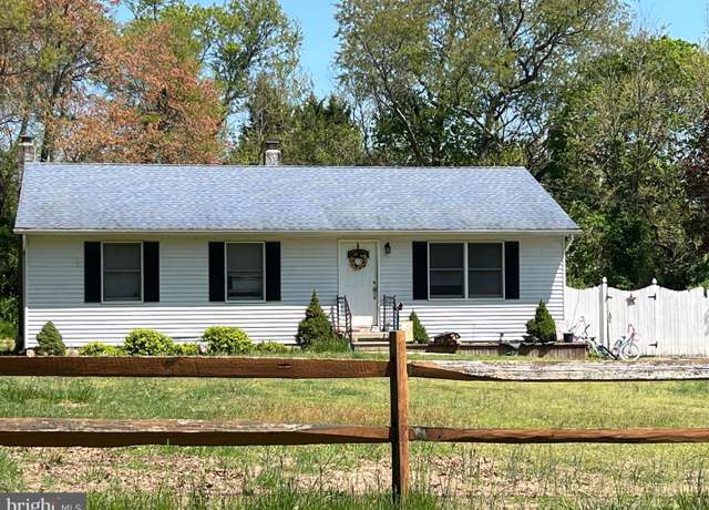 Property at 160 Cedar Rd, Pittsgrove, NJ 08318, 3 beds, 1 bath