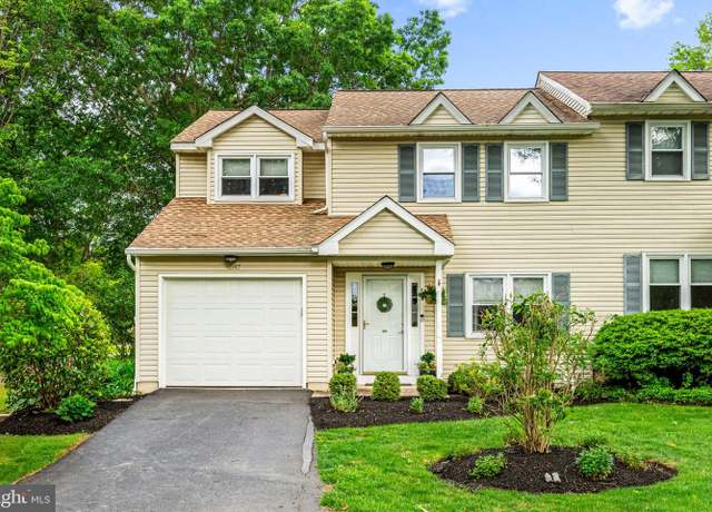 Property at 4047 Holly Way, Doylestown, PA 18902, 3 beds, 2.5 baths