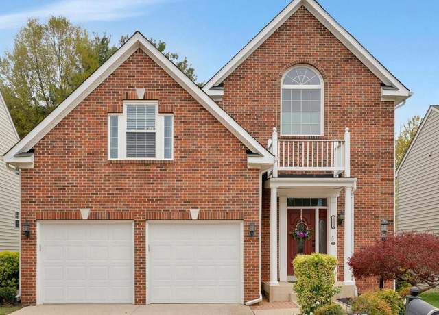 Property at 14053 Walney Village Ct, Chantilly, VA 20151, 5 beds, 3.5 baths