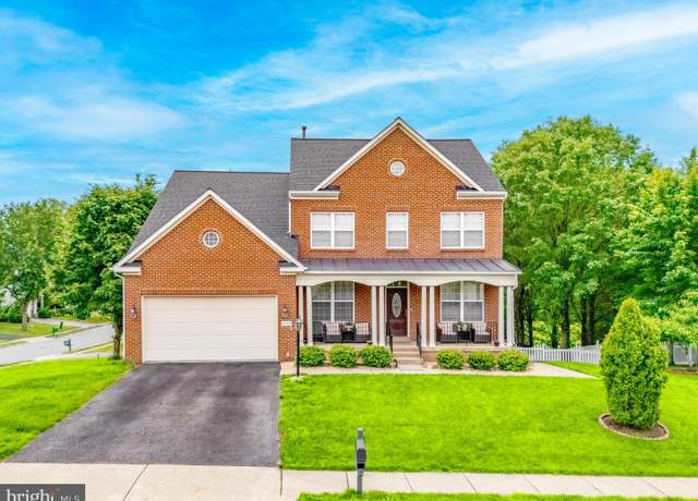 Property at 4141 Philena St, Dumfries, VA 22025, 6 beds, 3.5 baths