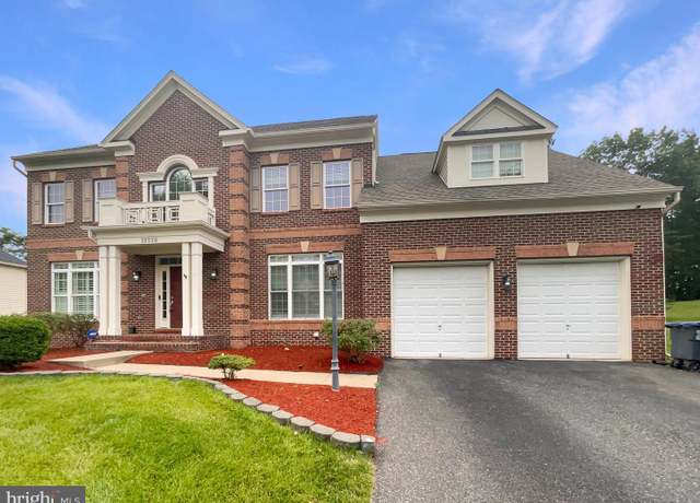 Property at 18550 Kerill Rd, Triangle, VA 22172, 4 beds, 4.5 baths
