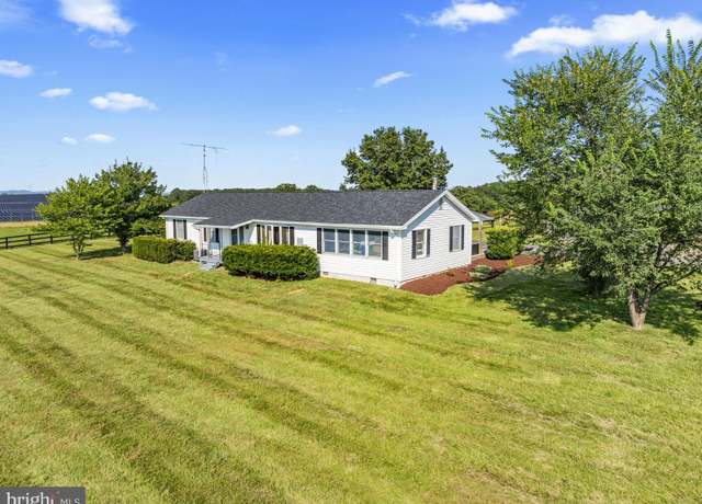 Property at 995 Ford Hill Rd, Augusta, WV 26704, 3 beds, 1.5 baths