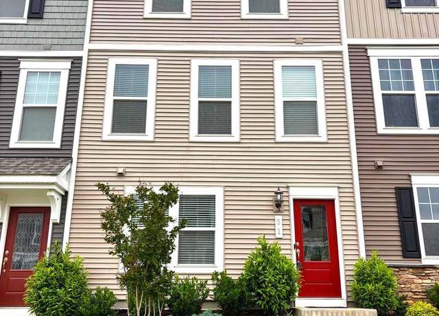 Property at 31 Capitol Mews, Ranson, WV 25438, 3 beds, 2.5 baths