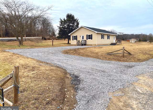 Property at 21 Clone Run Rd, Hedgesville, WV 25427, 3 beds, 2 baths