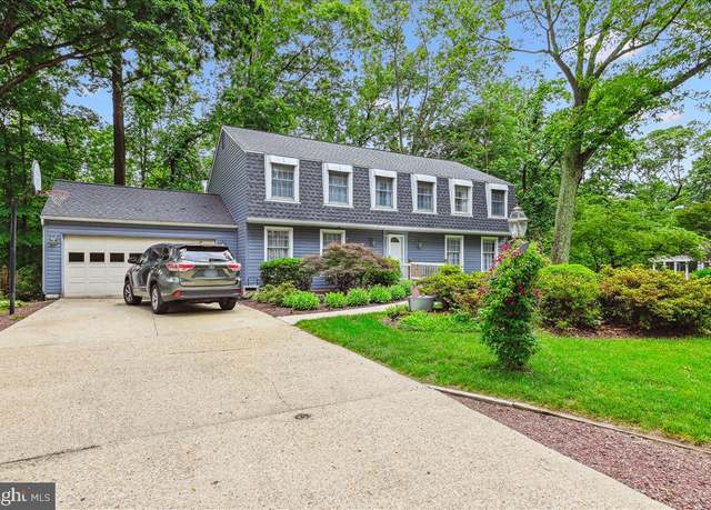 Property at 537 Bay Green Dr, Arnold, MD 21012, 5 beds, 2.5 baths