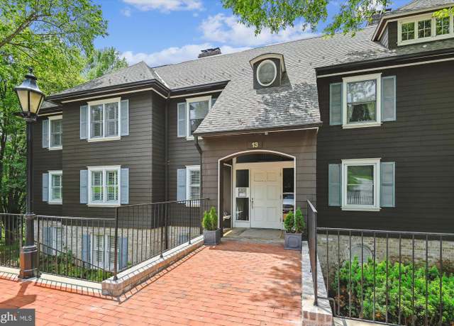 Property at 13 Devon Hill Rd Unit C4, Baltimore, MD 21210, 3 beds, 2 baths