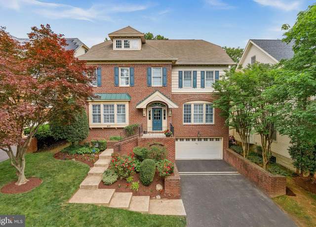 Property at 807 Woodside Pkwy, Silver Spring, MD 20910, 5 beds, 4.5 baths