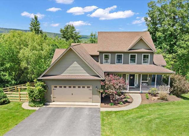 Property at 245 Highland Dr, Bedford, PA 15522, 4 beds, 2.5 baths
