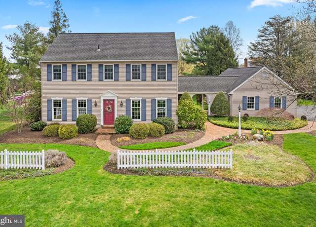Property at 27 Dunkin Dr, Washington Crossing, PA 18977, 3 beds, 2.5 baths