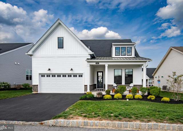 Property at 634 Alloy Ave, Phoenixville, PA 19460, 3 beds, 3 baths