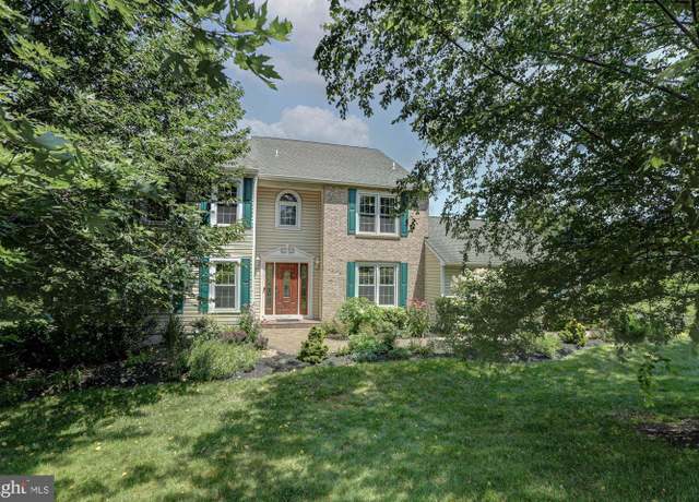 Property at 17 Nottingham Dr, West Grove, PA 19390, 4 beds, 2.5 baths
