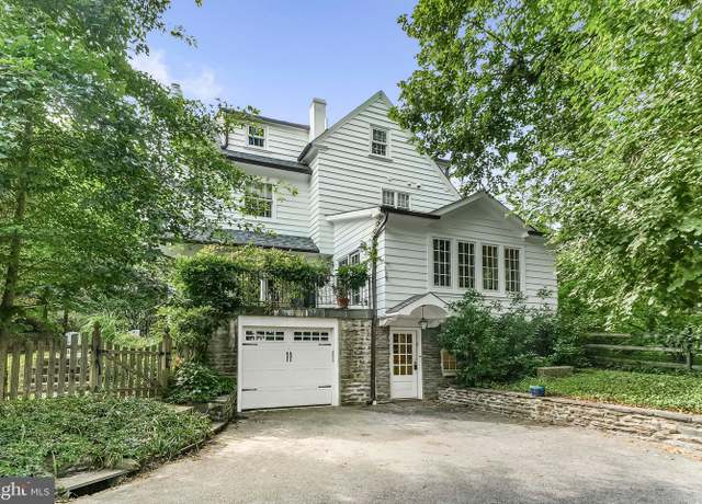 Property at 376 E Montgomery Ave, Wynnewood, PA 19096, 5 beds, 3.5 baths