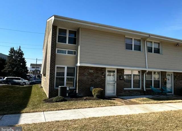 Property at 3850 Woodhaven Rd #1006, Philadelphia, PA 19154, 2 beds, 1.5 baths