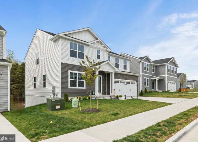 Property at 109 Dursley Cir, Middletown, VA 22645, 5 beds, 3 baths