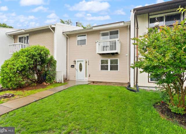 Property at 234 Willow Ter, Sterling, VA 20164, 3 beds, 2.5 baths
