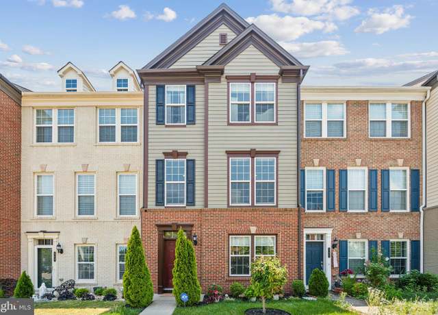 Property at 347 Pink Azalea Ter SE, Leesburg, VA 20175, 4 beds, 3.5 baths