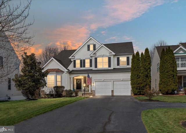 Property at 10693 Tattersall Dr, Manassas, VA 20112, 5 beds, 3.5 baths